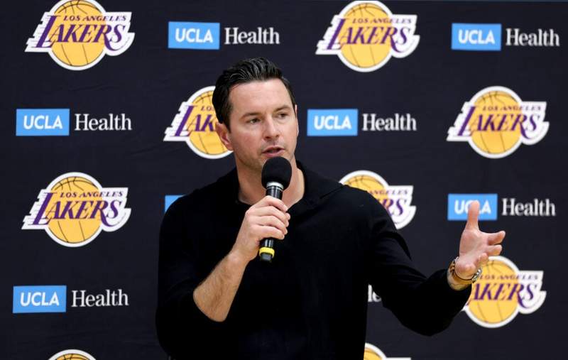 Image from: JJ Redick blames Rory McIlroy for pre-game delay before Lakers vs Jazz