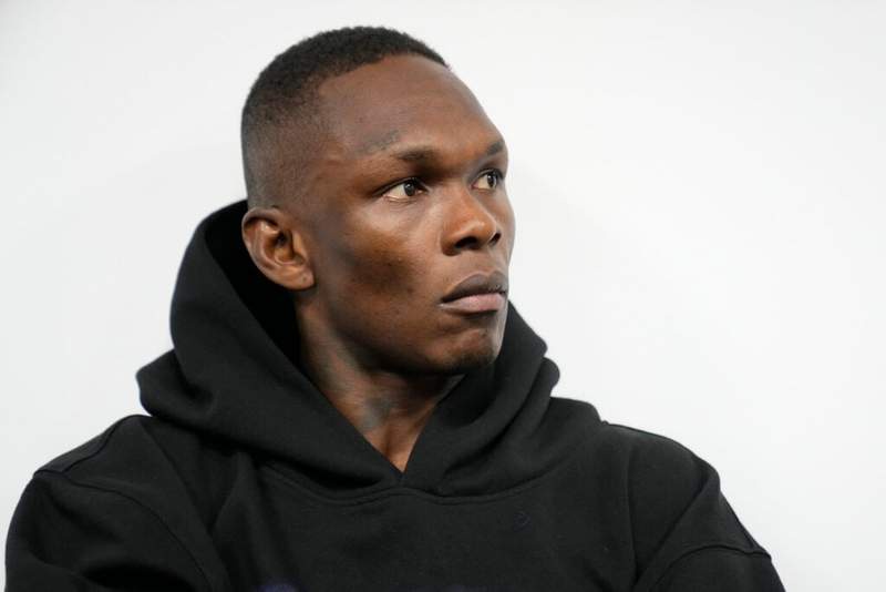 Image from: Israel Adesanya’s coach hints at recent mistakes, says he has ‘soul searching’ to do