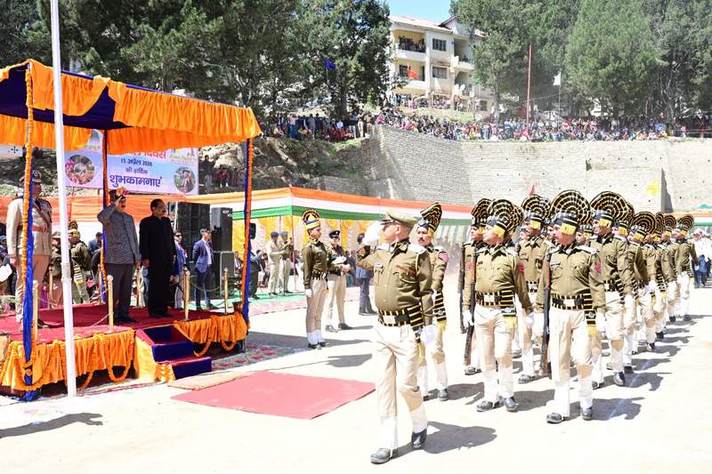 Image from: Himachal CM announces Rs 1,500 for Kinnaur women, Geothermal heating for Peo on statehood day