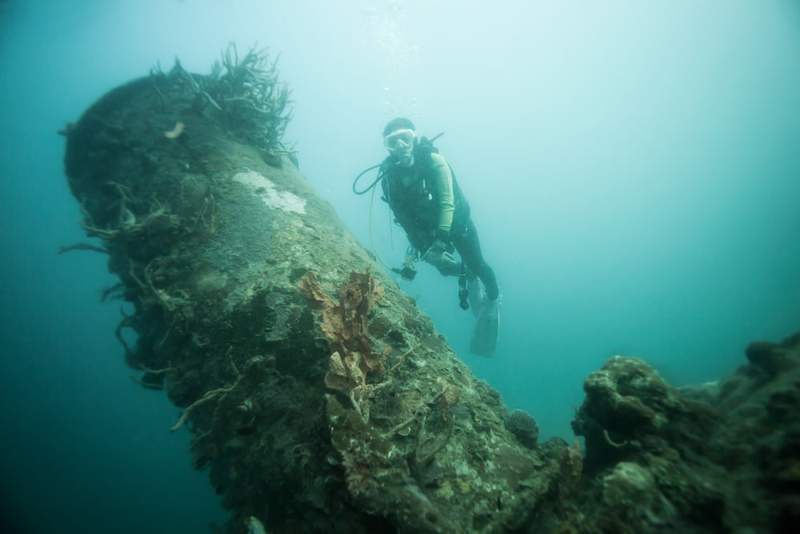 Image from: 3,000 Feet Beneath the Sea, Divers Accidentally Found a Legendary Pirate Ship That Haunted Europe for Centuries