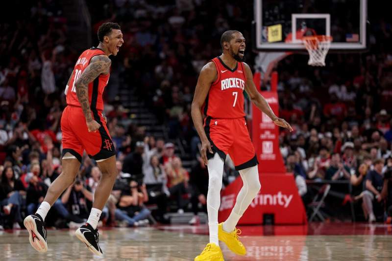 Image from: LeBron James weighs in on Kevin Durant duel but highlights another Rockets factor