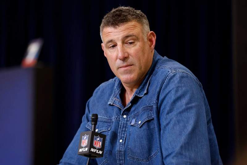 Image from: Why is the NFL ‘not reviewing’ Mike Vrabel’s behavior in the Dianna Russini situation