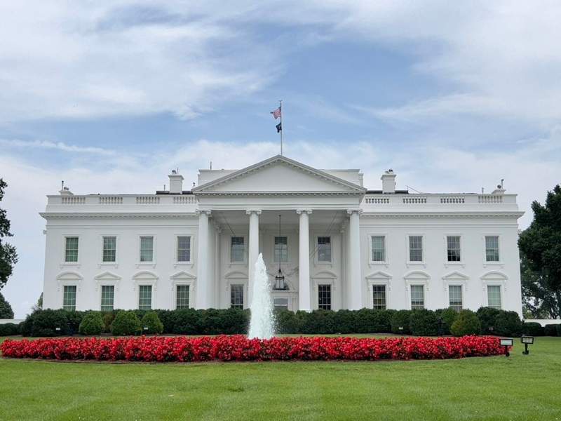 Image from: From main card to title track: White House adds major stakes