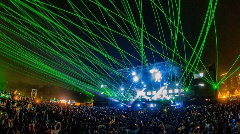 Image from: 'Summer' gets hotter as Calvin Harris ignites Delhi-NCR in historic India Tour finale