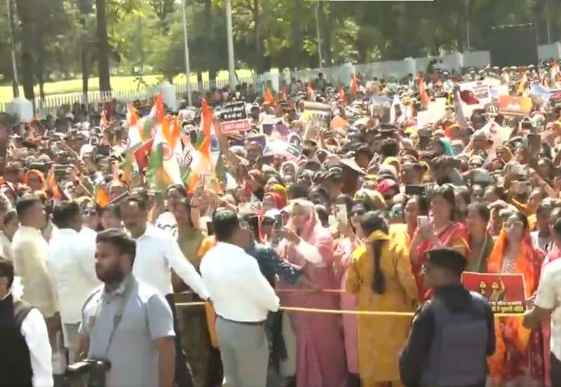 Image from: "Symbol of anger against Opposition's anti-women behaviour": Uttar Pradesh CM Yogi during 'Jan Aakrosh Mahila Padyatra'