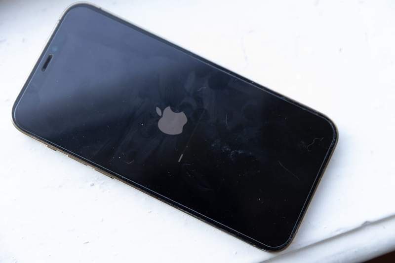 Image from: How Often Should You Restart Your Phone to Keep It at Peak Performance?