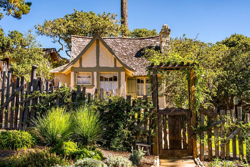 Image from: In California, step back in time and visit this quaint town with English cottages, medieval houses and a fairytale charm