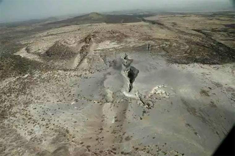 Image from: A Massive Fracture Is Splitting Africa Apart: Scientists Just Found the Critical Breaking Point