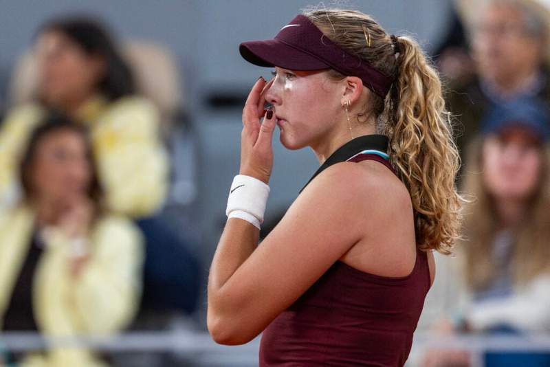 Image from: Mirra Andreeva frustrated by controversial call but reaches final