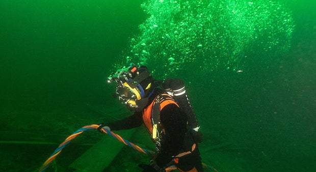 Image from: A 16th-Century Shipwreck Was Just Found Off Sweden’s Coast Still Intact Enough to Reveal Its Tree Rings