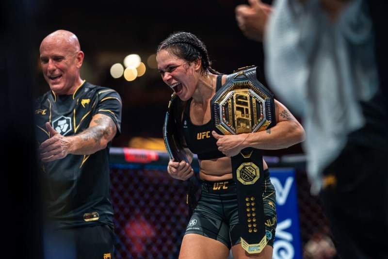 Image from: Amanda Nunes backs Ronda Rousey return and has clear message for Kayla Harrison