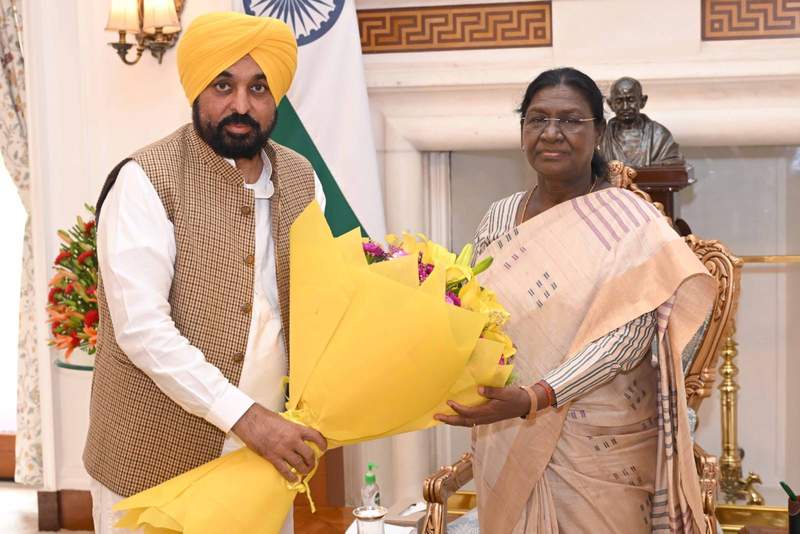 Image from: "Cancel membership of AAP MPs who joined BJP": Bhagwant Mann after meeting President Murmu