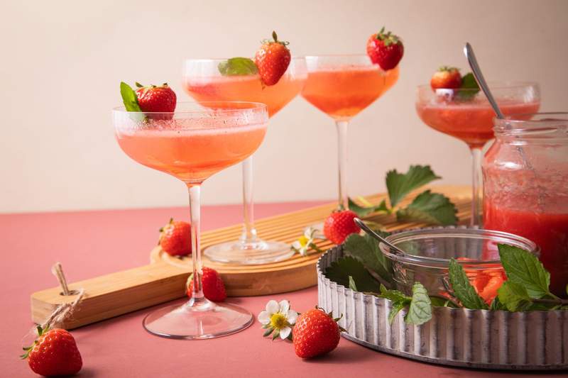 Image from: Add strawberries for a fresh new take on pizza, salsa or soup