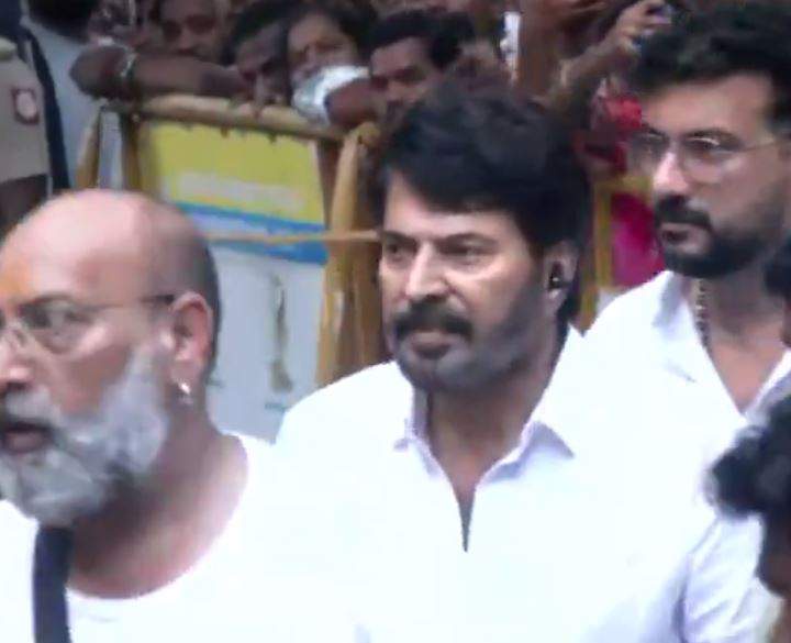 Image from: Mammootty, Dhanush, Suriya and others arrive to pay final respects to late producer RB Choudary
