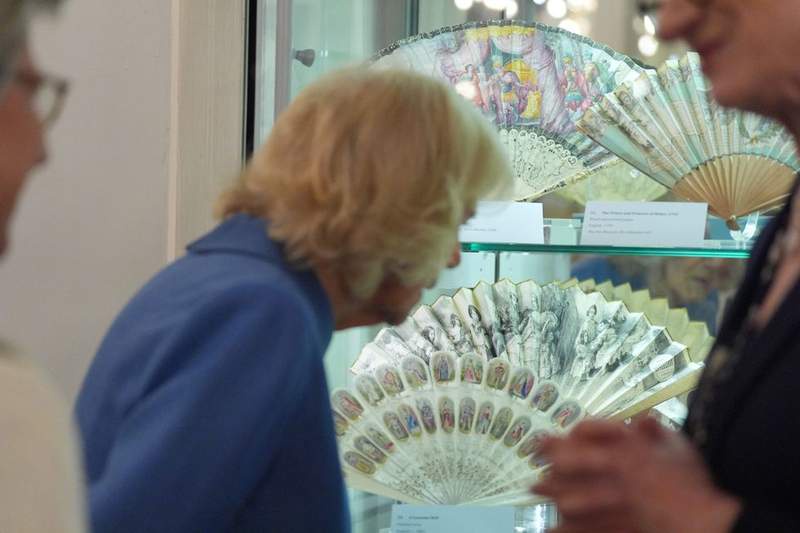 Image from: Queen Camilla ‘deeply honoured’ to receive present three years after Coronation