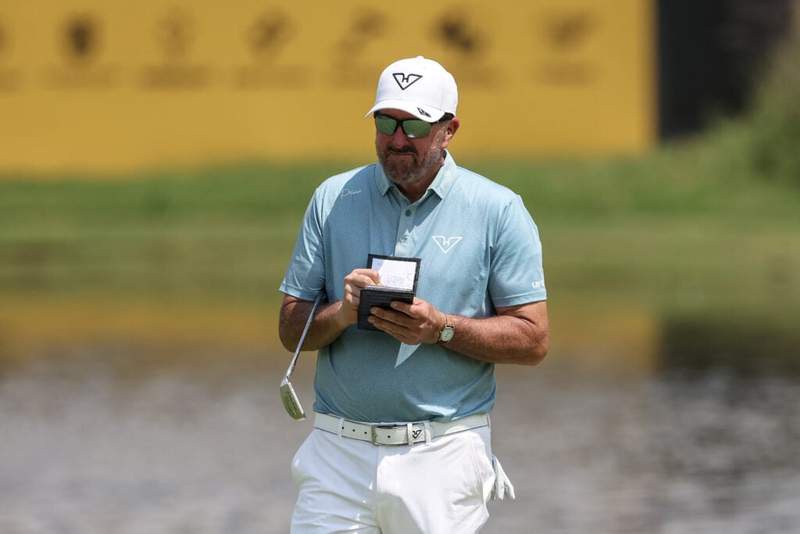 Image from: Brandel Chamblee discloses how much Phil Mickelson would’ve earned per year if he didn’t join LIV