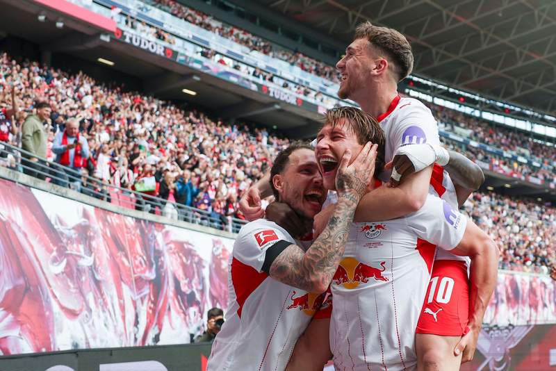 Image from: Leipzig secure Champions League spot, Sttugart win top-four clash