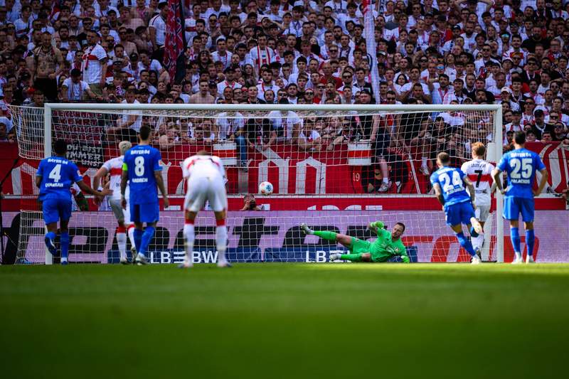 Image from: Leipzig secure Champions League spot, Sttugart win top-four clash