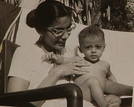 Image from: Mother's Day: Salman Khan shares throwback photos with Salma Khan, Helen to celebrate occassion