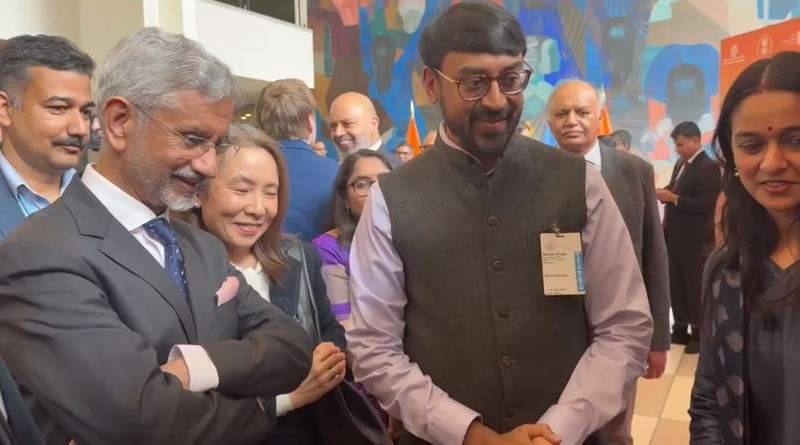 Image from: New York: EAM Jaishankar inaugurates special exhibition on India's contribution to Mathematics at UN HQ