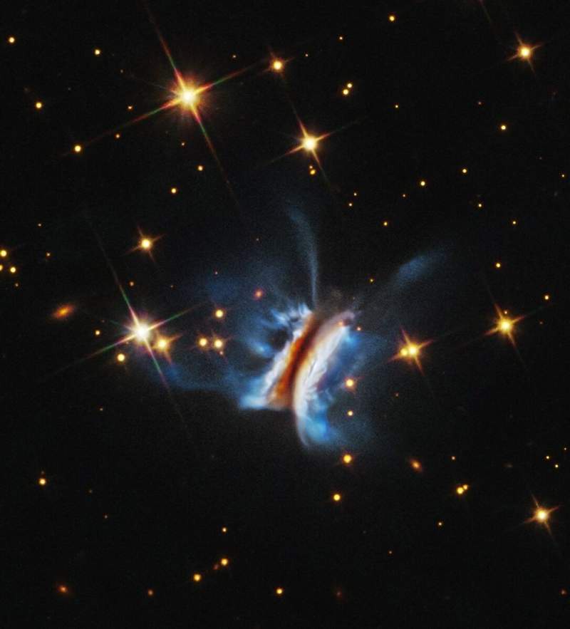 Hubble Discovers The Largest Known Planet Factory Unlike Anything Seen ...