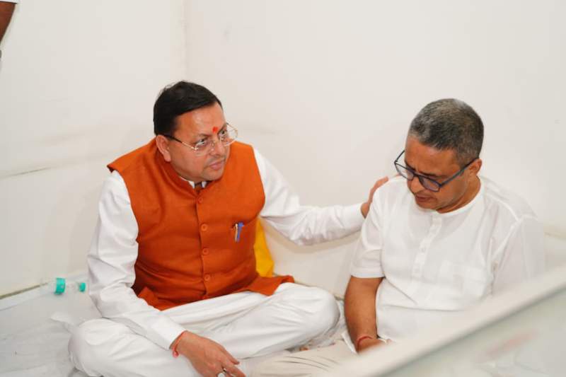 Image from: Uttarakhand CM Dhami pays last respects to former Uttarakhand CM BC Khanduri in Dehradun