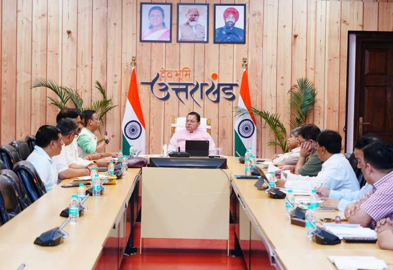 Image from: Uttarakhand CM orders recruitment of 1,000 forest guards for effective forest fire management