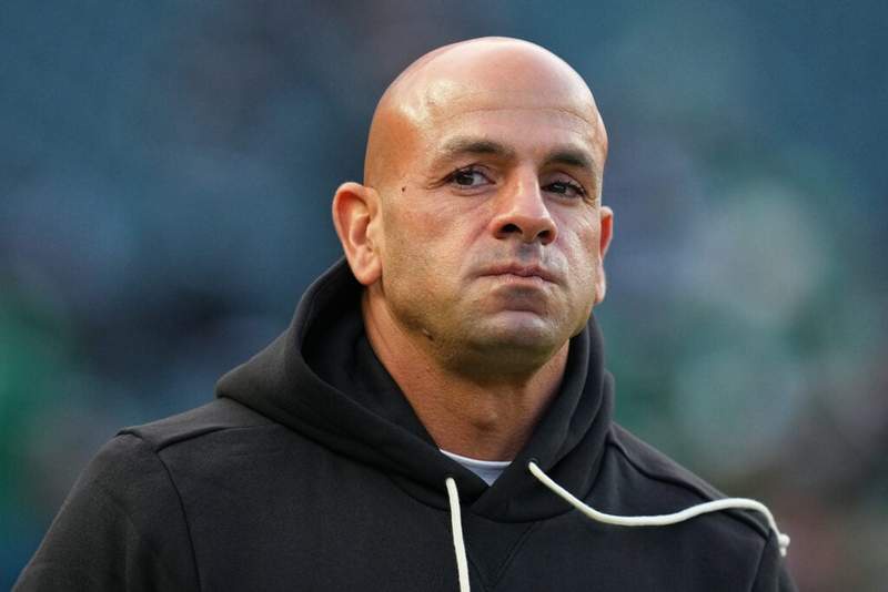 Image from: Titans coach Robert Saleh’s seed oil removal initiative receives brutal ‘gimmick’ take from NFL insider