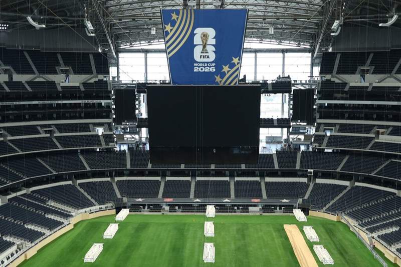 Image from: AT&T Stadium set to utilise in-built fix for design flaw that’s annoyed NFL fans at the World Cup