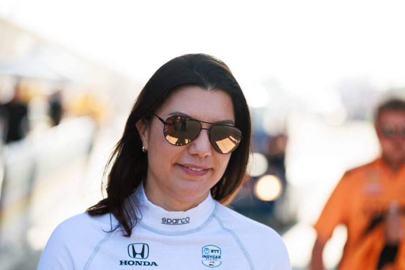 Image from: Katherine Legge details how chaotic Indy 500 and Coca-Cola 600 preparation went ‘wrong’