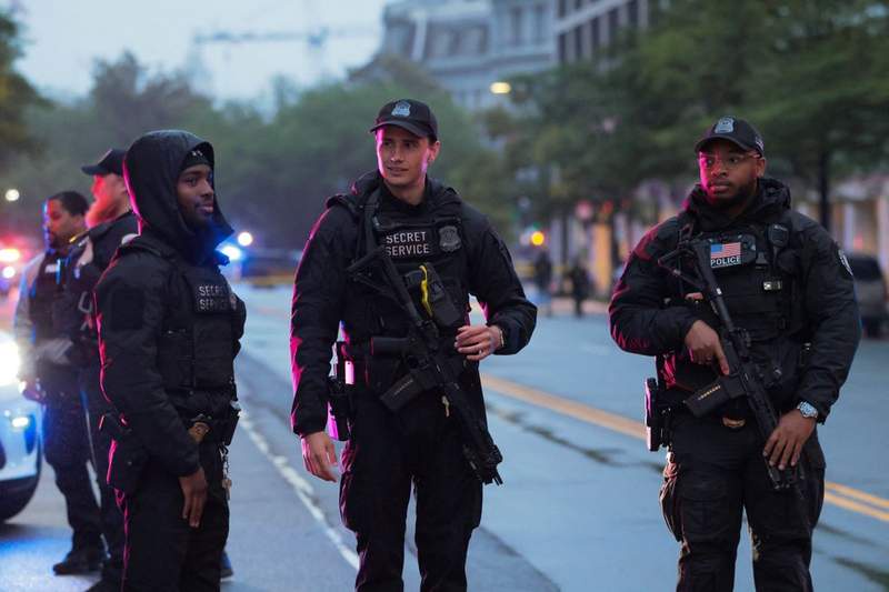 Image from: Gunman shot dead outside White House after opening fire near Donald Trump's official residence