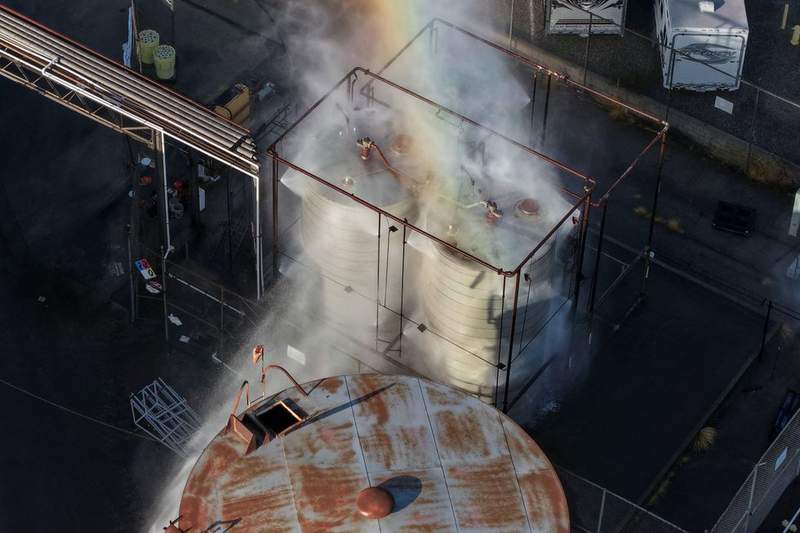 Image from: Tens of thousands ordered to evacuate amid threat of chemical explosion in California