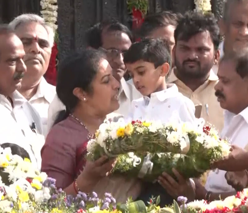 Image from: Jr NTR pays tribute to grandfather NTR on his 103rd birth anniversary