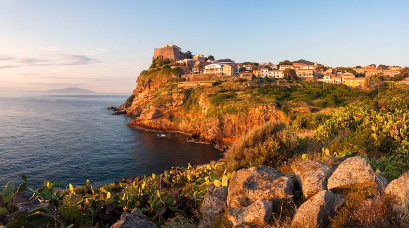 Image from: In Tuscany, this charming wild island of only 19 km² is one of Italy’s best-kept secrets