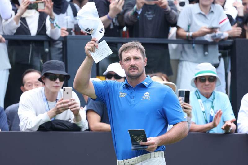 Image from: Bryson DeChambeau admits he will hold an investigation after his second round at LIV Golf Korea