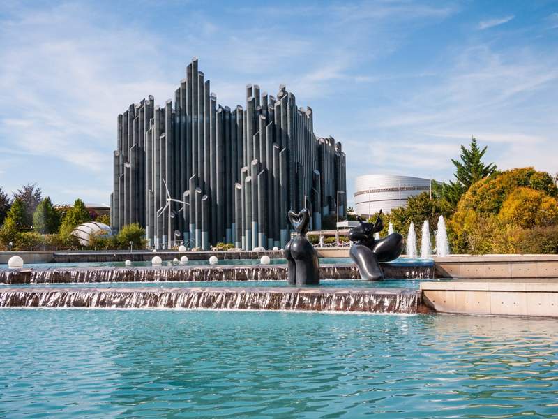 Image from: In France, this futuristic theme park has just been crowned the best in the world (and it truly deserves it!)