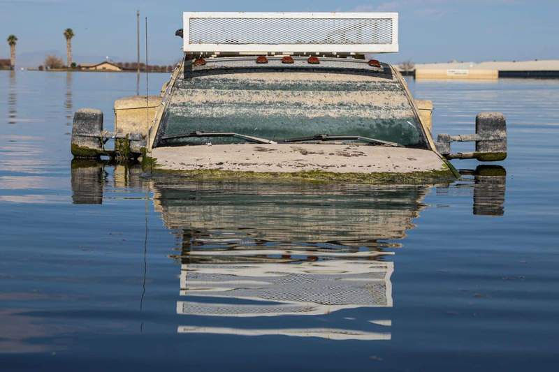 Image from: A Vanished Lake Suddenly Returned After 130 Years, Then Began to Evaporate Again After Swallowing 120,000 Acres of Land