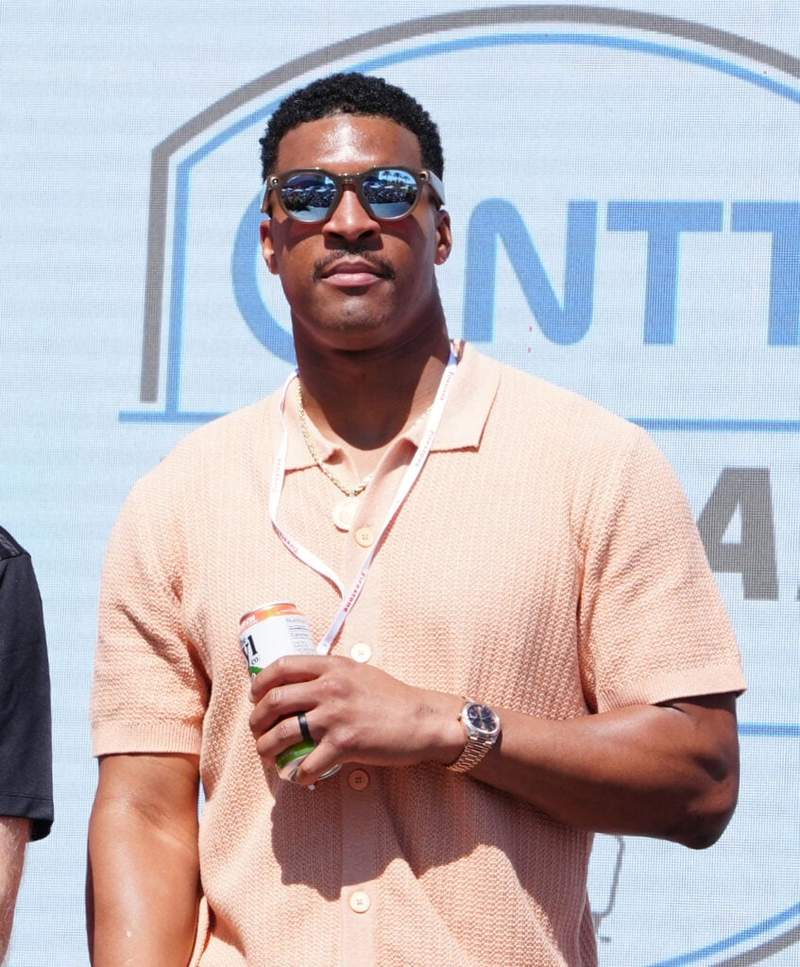 Image from: Jameis Winston sparks fan debate after weighing in on Jaxson Dart’s Donald Trump introduction