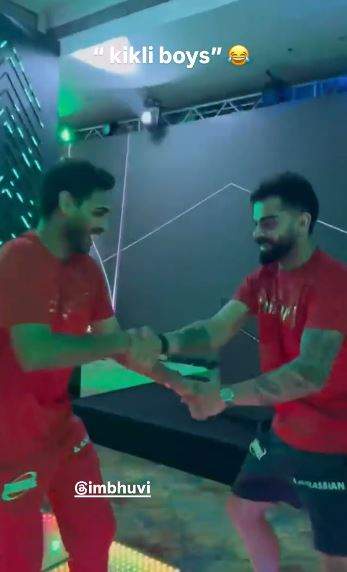 Image from: Virat Kohli drops epic "kikli boys" moment with RCB teammate Bhuvneshwar Kumar
