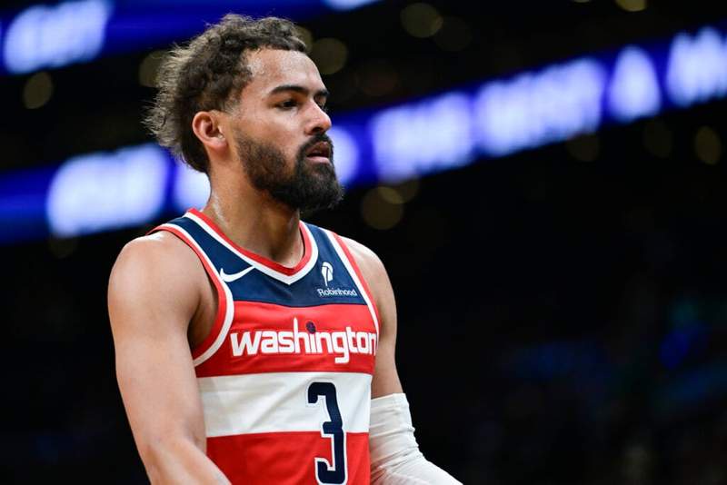 Image from: Potential No. 1 overall pick AJ Dybantsa issues major warning to Trae Young before 2026 NBA Draft