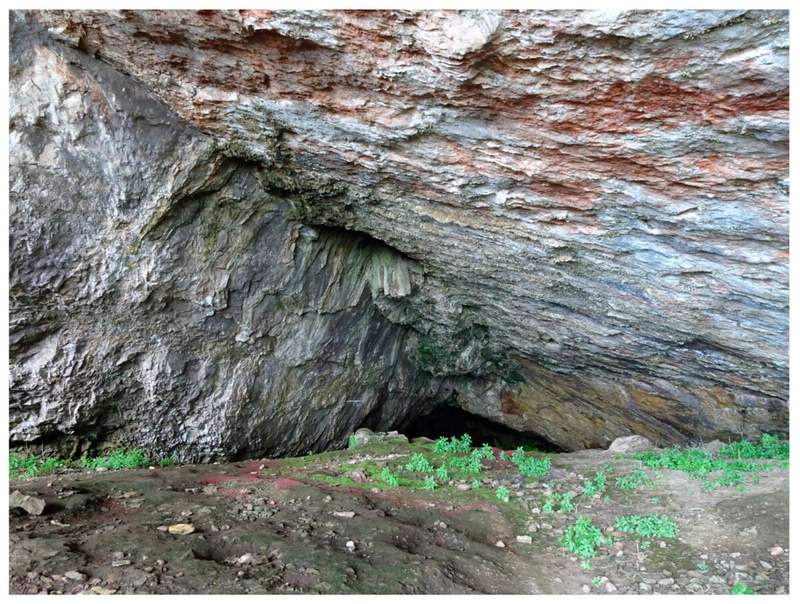 Image from: Scientists Just Confirmed the UK’s Oldest Rock Art Hidden Deep Inside a Welsh Cave for 17,000 Years