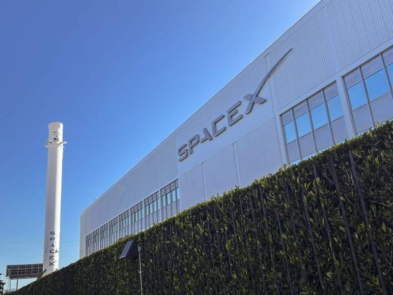 Image from: Britain in talks with Elon Musk to use 'Starshield' for military operations in landmark deal
