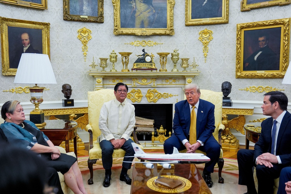 Trump announces Philippines trade deal