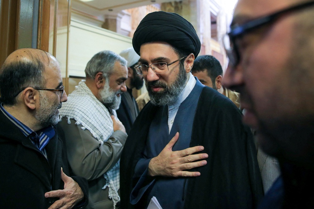 Iran leader vows to keep Strait of Hormuz closed