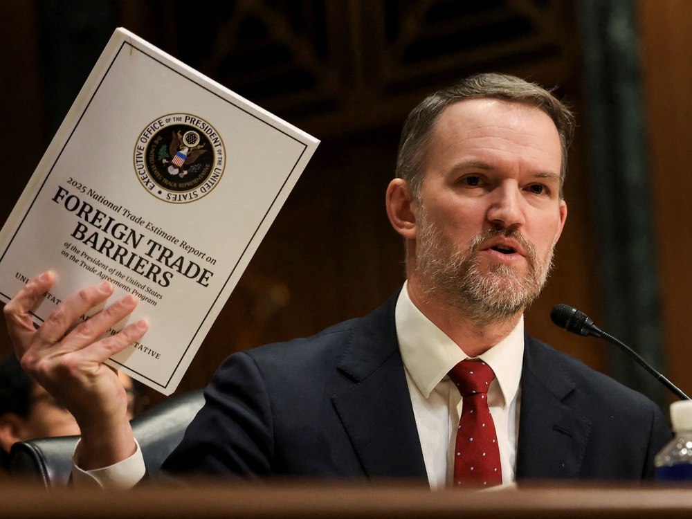 Small businesses push for tariff relief
