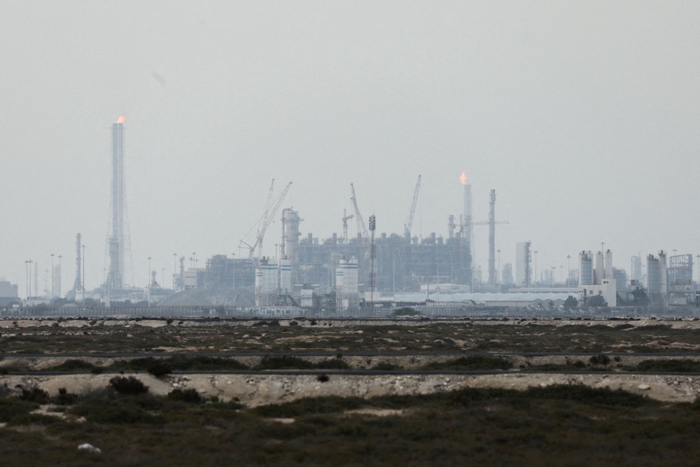 Qatar’s industrial base hit by suspension of LNG production