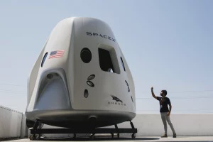 Image from: Ini 8 Perniagaan Yang Membina Kekayaan Elon Musk