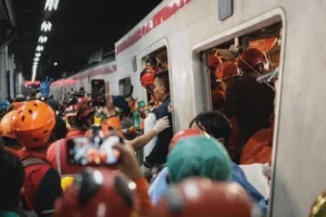 INDONESIA RAIL ACCIDENT 80674cf85bbe44f7b353e80f55f00293 1777339118