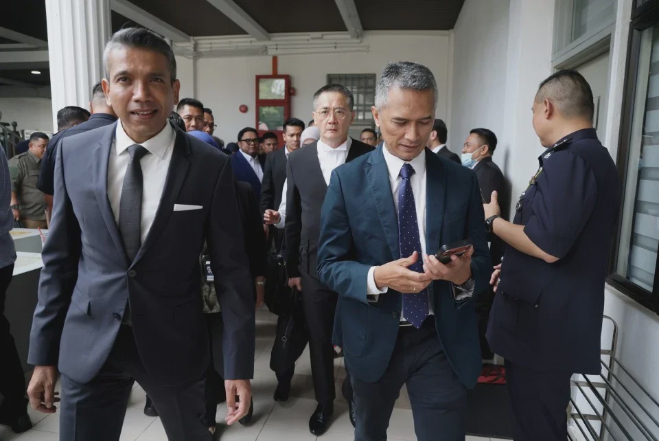 DATUK SERI MOHD SHUHAILY MOHD ZAIN hailiii 1792555000