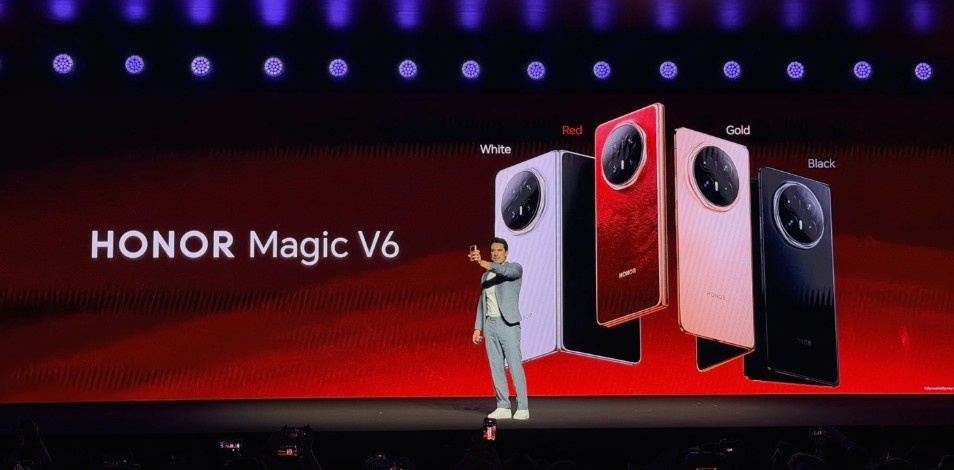 HONOR Magic V6